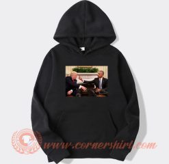 Obama Giving Donald Trump The Finger hoodie On Sale